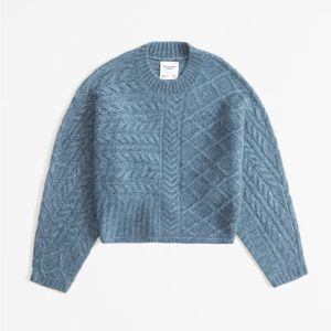 Abercrombie & Fitch Blue Crew Neck Sweater